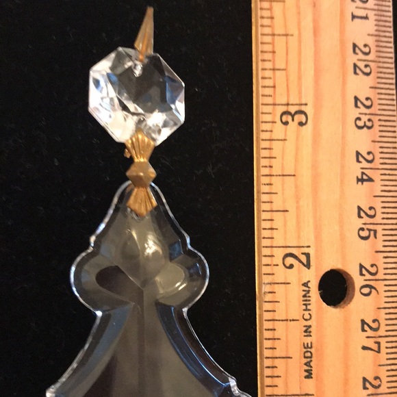 🎀 Vintage French Cut Crystal Pendant- You will 💕 love this piece of glamour. - Picture 3 of 13